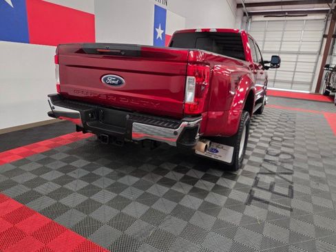 Used 2017 Ford F350 Lariat w/ Lariat Ultimate Package AWD/4WD image 18