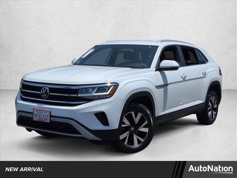 Certified 2023 Volkswagen Atlas Cross Sport SE FWD image 1