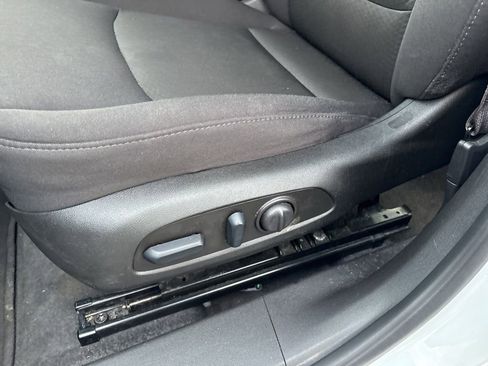 Used 2024 Chevrolet Malibu LT image 26