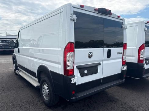 Used 2025 RAM ProMaster 2500 w/ U-Haul Equipment Group FWD image 4