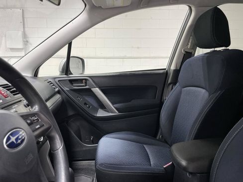 Used 2015 Subaru Forester 2.5i Premium w/ All-Weather Package AWD/4WD image 14