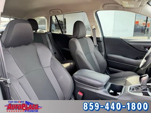Used 2024 Subaru Outback Premium AWD/4WD image 41