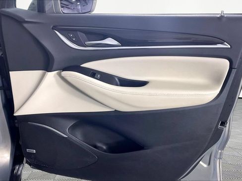 Certified 2019 Buick Enclave Premium FWD image 25