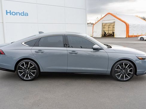Certified 2025 Honda Accord Touring image 16