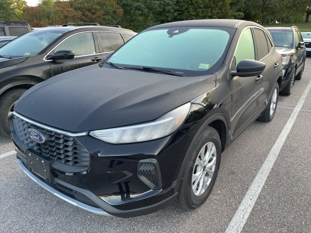 Used 2023 Ford Escape Active AWD/4WD image 10