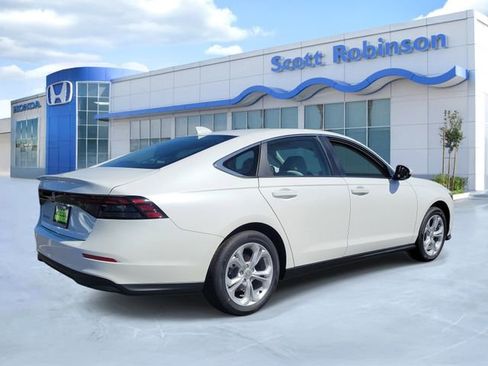 New 2026 Honda Accord LX image 4