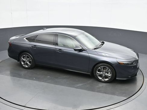 Used 2023 Honda Accord EX-L image 23