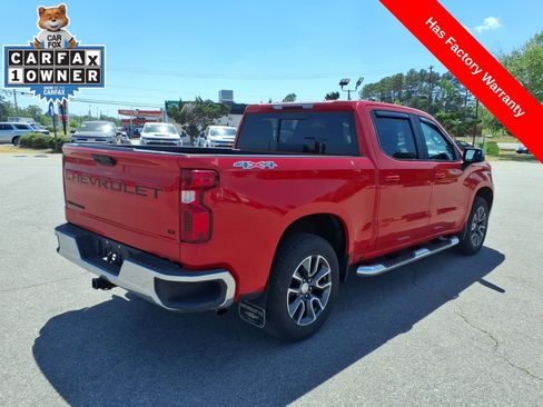 Used 2022 Chevrolet Silverado 1500 LT AWD/4WD image 5
