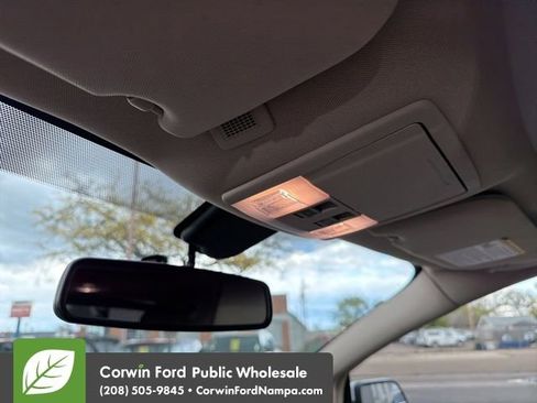 Used 2014 Lincoln MKX FWD w/ Equipment Group 102A image 18