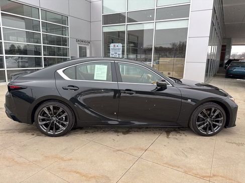 Used 2025 Lexus IS 350 F Sport w/ Navigation Package image 8