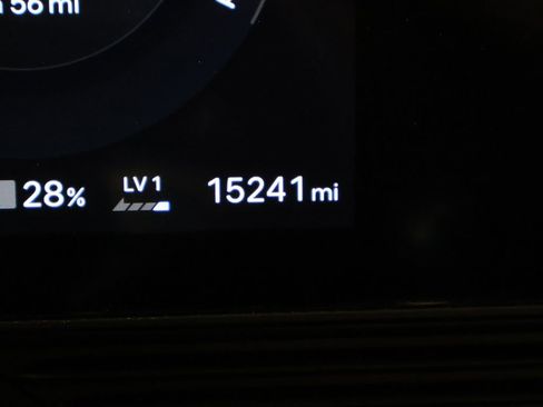 Used 2025 Hyundai Ioniq 5 Limited AWD/4WD image 47