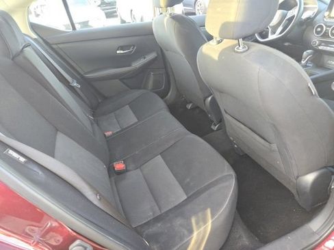 Used 2020 Nissan Sentra SV FWD image 13