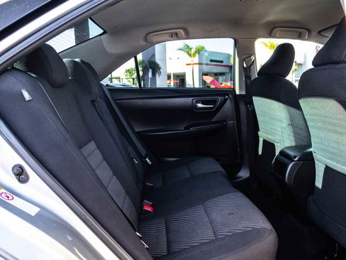 Certified 2017 Toyota Camry LE image 18