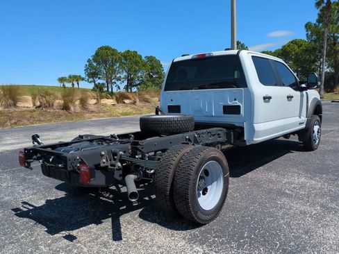 New 2025 Ford F550 4x4 Crew Cab image 5