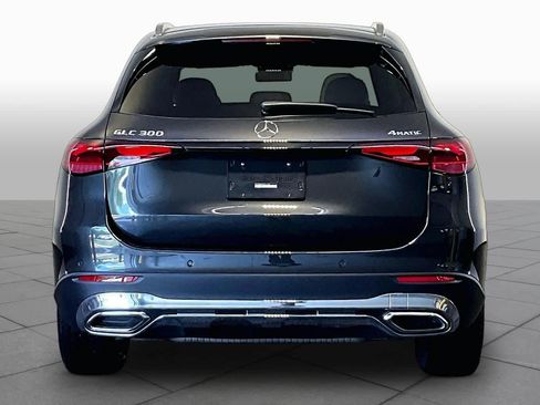 Used 2026 Mercedes-Benz GLC 300 4MATIC image 5