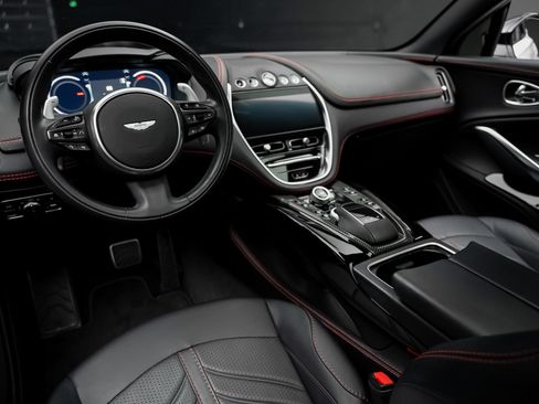 Used 2023 Aston Martin DBX 707 AWD/4WD image 2
