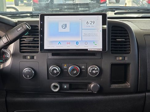 Used 2011 Chevrolet Silverado 1500 LT image 16