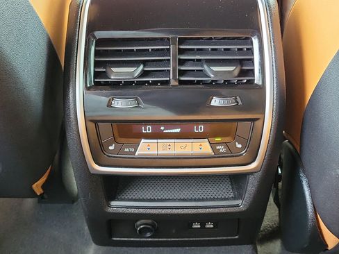 Used 2026 BMW X5 sDrive40i RWD image 13