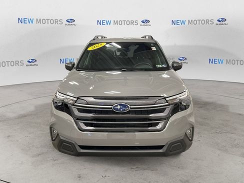 Certified 2025 Subaru Forester Premium image 10