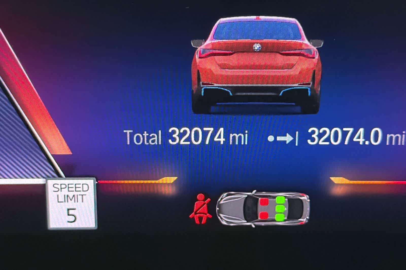 Used 2023 BMW i4 eDrive40 RWD image 25