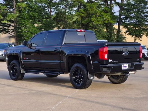 Used 2017 Chevrolet Silverado 1500 LTZ Z71 w/ LTZ Plus Package AWD/4WD image 4