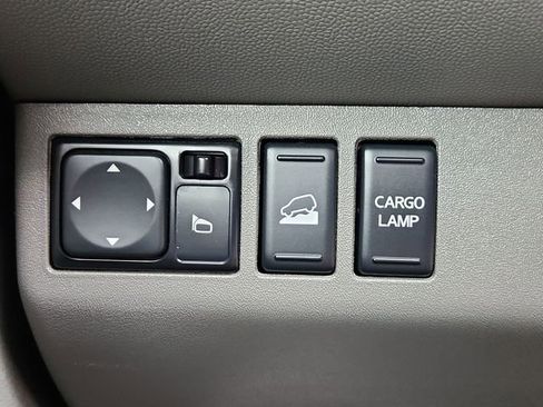 Used 2020 Nissan Frontier SV AWD/4WD image 35