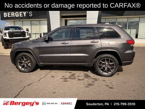 Used 2021 Jeep Grand Cherokee Limited AWD/4WD image 2