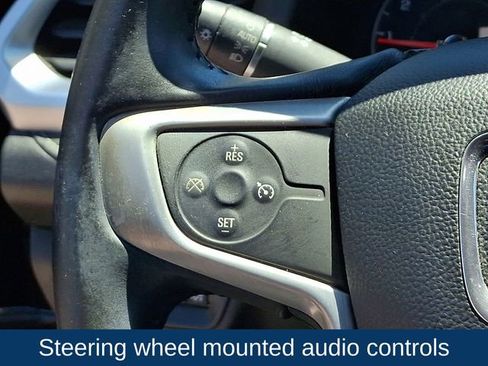 Used 2017 GMC Acadia SLE AWD/4WD image 7