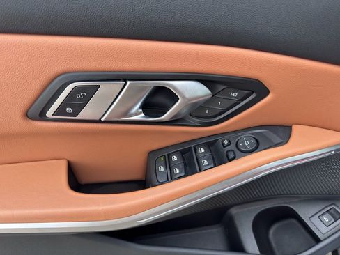 Used 2022 BMW 330i xDrive xDrive w/ Driving Assistance Package image 10