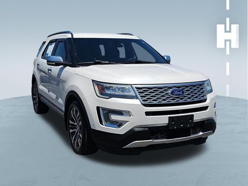 Used 2016 Ford Explorer Platinum AWD/4WD image 1