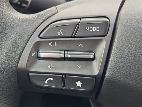 Used 2023 Hyundai Kona SEL image 23