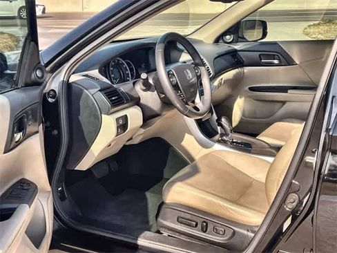 Used 2015 Honda Accord EX-L image 3