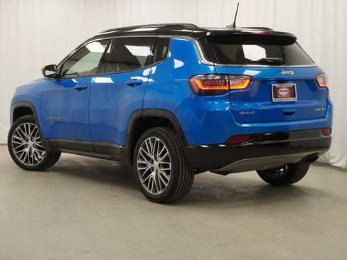 Certified 2022 Jeep Compass Limited w/ Elite Group image 14