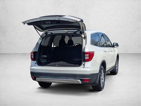 Certified 2019 Honda Pilot EX image 5