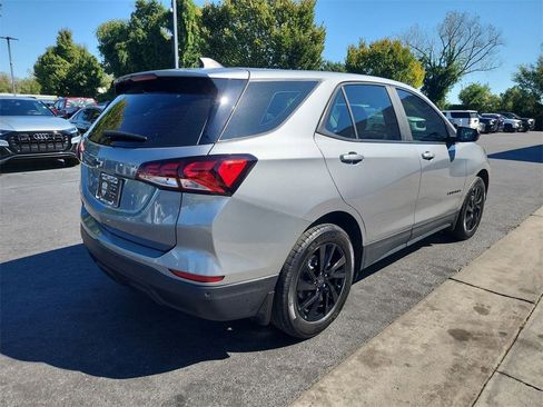 Used 2023 Chevrolet Equinox LS w/ Sport Edition image 9