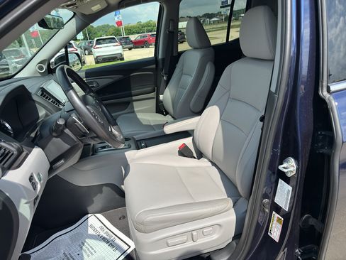 Used 2023 Honda Ridgeline RTL-E image 10