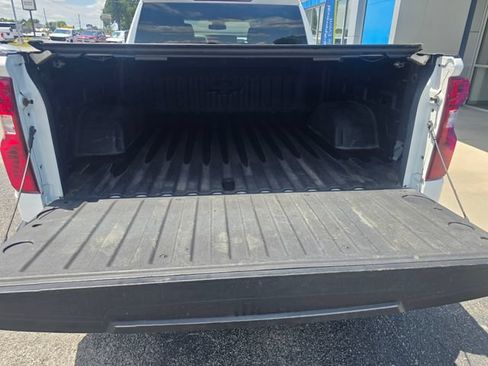 Used 2022 Chevrolet Silverado 1500 LT w/ Protection Package AWD/4WD image 35