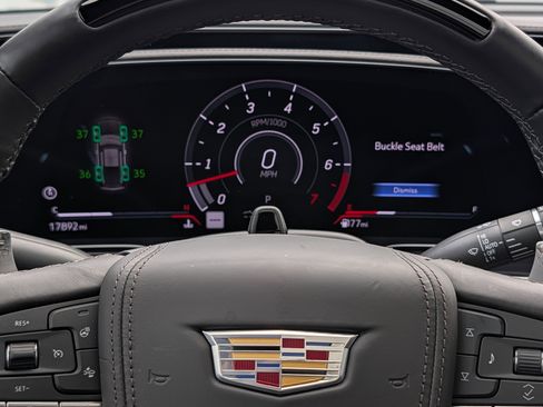 Used 2024 Cadillac Escalade V w/ LPO, ONYX Package AWD/4WD image 32
