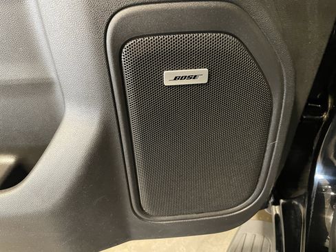 Used 2019 GMC Sierra 1500 SLT w/ SLT Premium Plus Package image 15