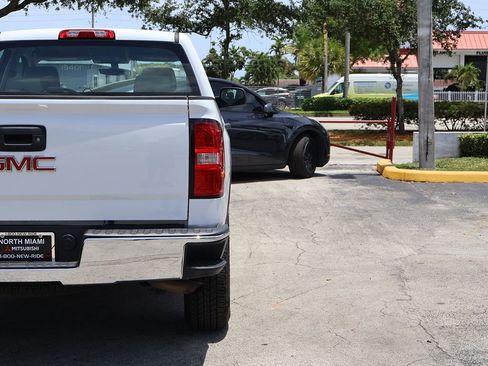 Used 2018 GMC Sierra 1500 2WD Double Cab image 11