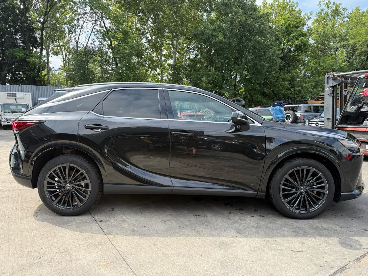 Used 2025 Lexus RX 350h AWD/4WD image 5