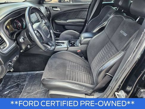 Used 2019 Dodge Charger Scat Pack w/ Daytona Edition Group RWD image 15