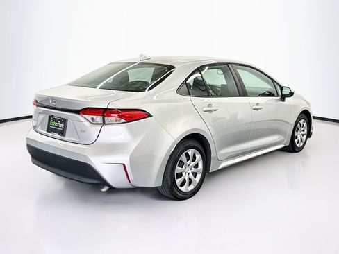 Used 2023 Toyota Corolla LE FWD image 9