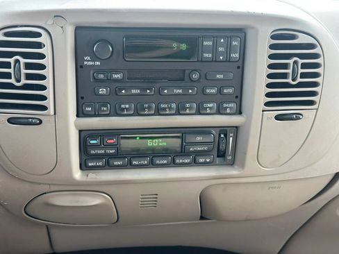 Used 2002 Ford F150 King Ranch RWD image 6