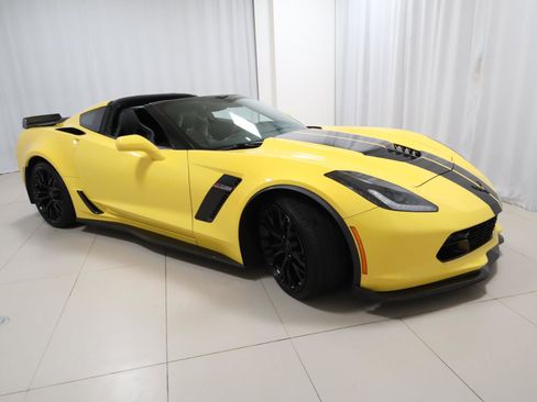 Used 2017 Chevrolet Corvette Z06 image 7