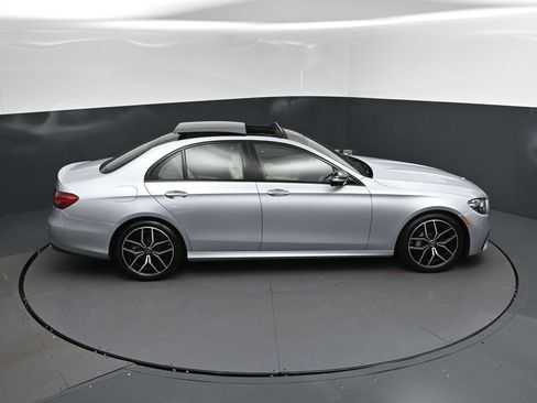 Used 2023 Mercedes-Benz E 350 Sedan image 34