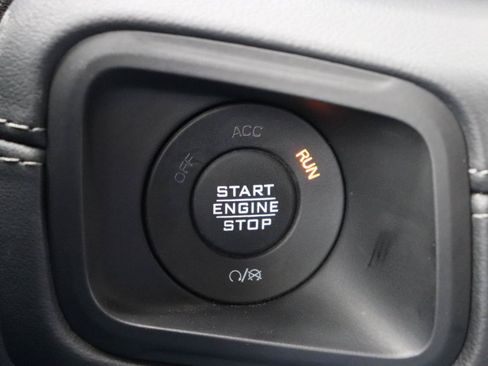 Used 2026 Jeep Wrangler Unlimited Rubicon AWD/4WD image 43