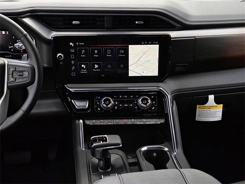 New 2025 GMC Sierra 1500 Denali image 22