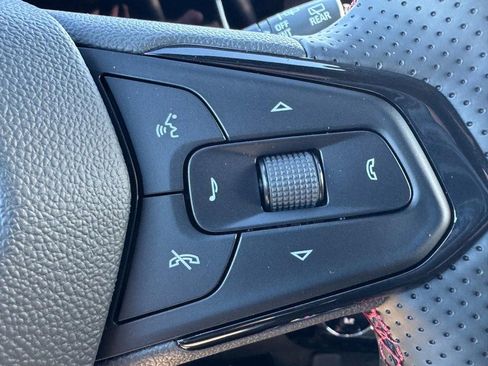 New 2026 Chevrolet Trax RS w/ Sunroof Package image 12