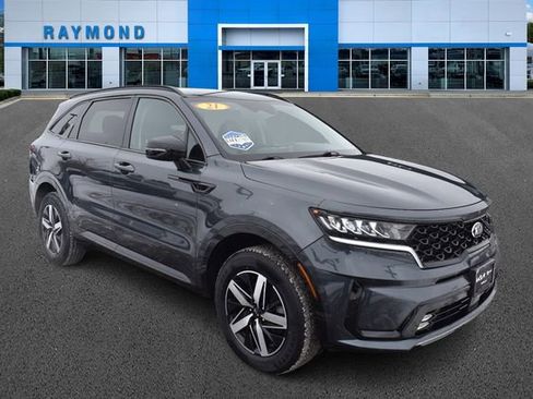 Used 2021 Kia Sorento EX image 1